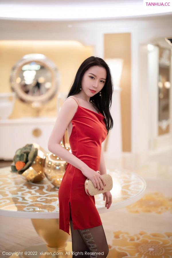 梦心玥  [XiuRen]高清写真图 2022.01.10 No.4443 梦心玥第2张图片